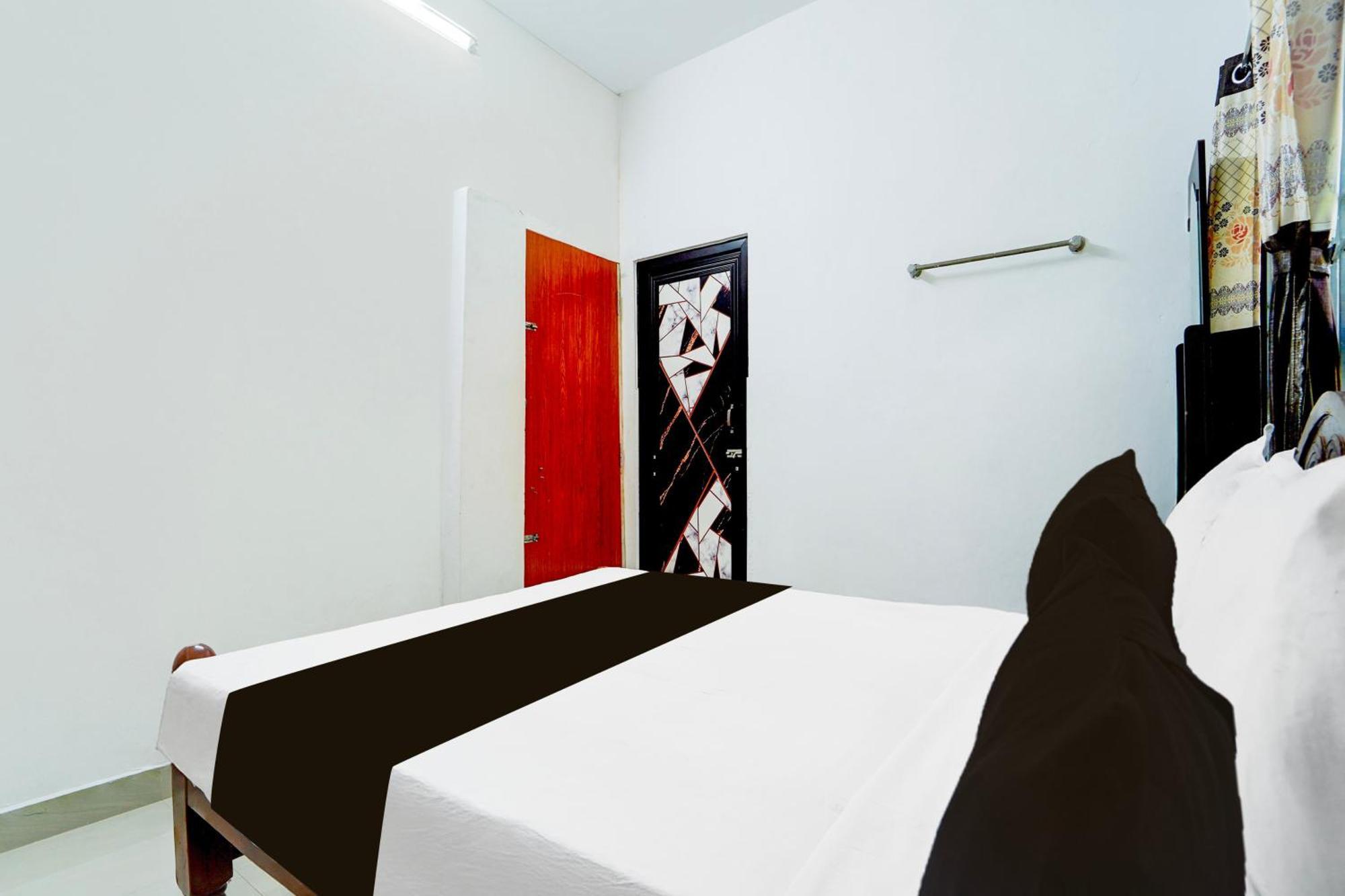 Hotel O Sri Srinivasa Residency Канниякумари Экстерьер фото