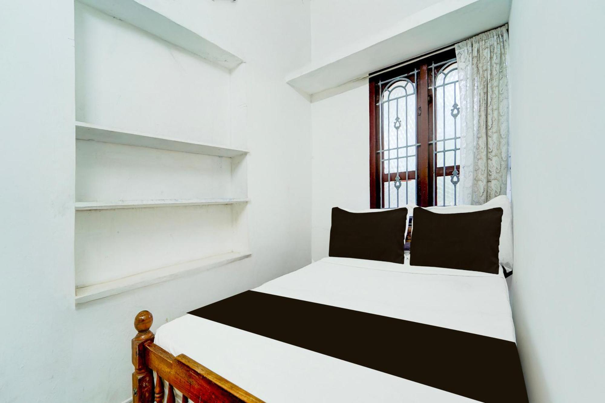 Hotel O Sri Srinivasa Residency Канниякумари Экстерьер фото