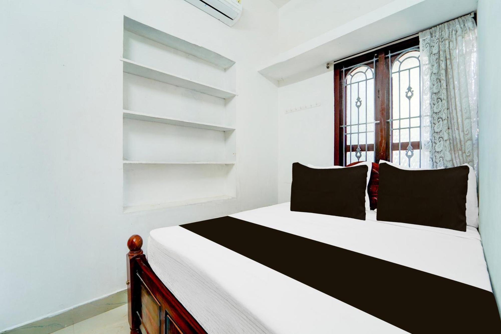 Hotel O Sri Srinivasa Residency Канниякумари Экстерьер фото
