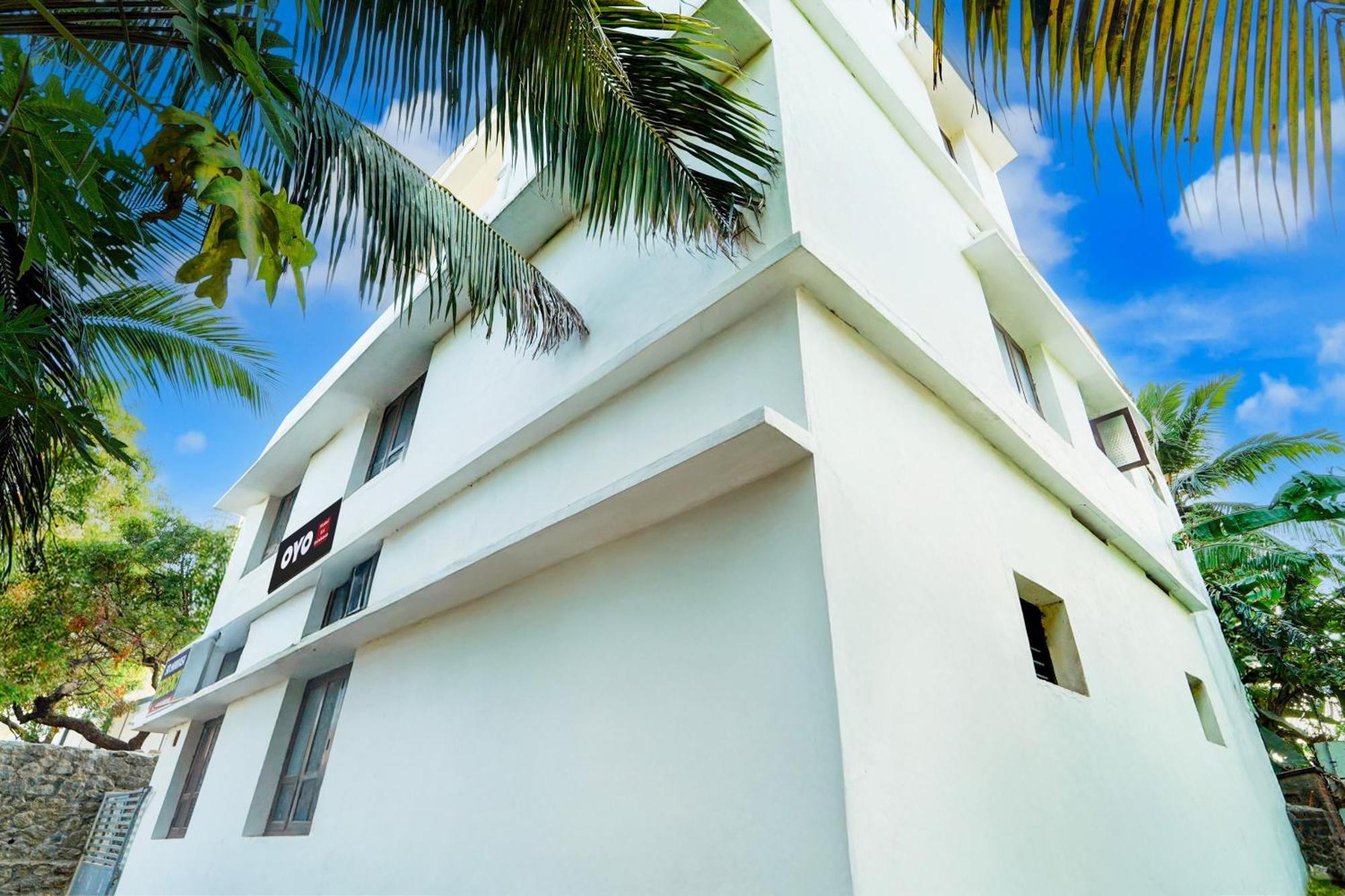 Hotel O Sri Srinivasa Residency Канниякумари Экстерьер фото
